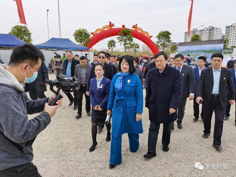 百色人才网：连接千家万户与梦想的桥梁